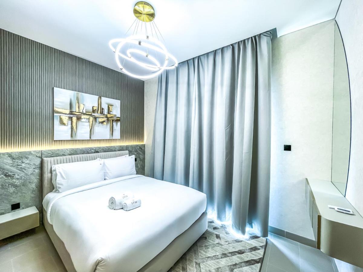 Stay By Latinem Luxury 2Br Holiday Home Cv B2513 Near Burj Khalifa ดูไบ ภายนอก รูปภาพ