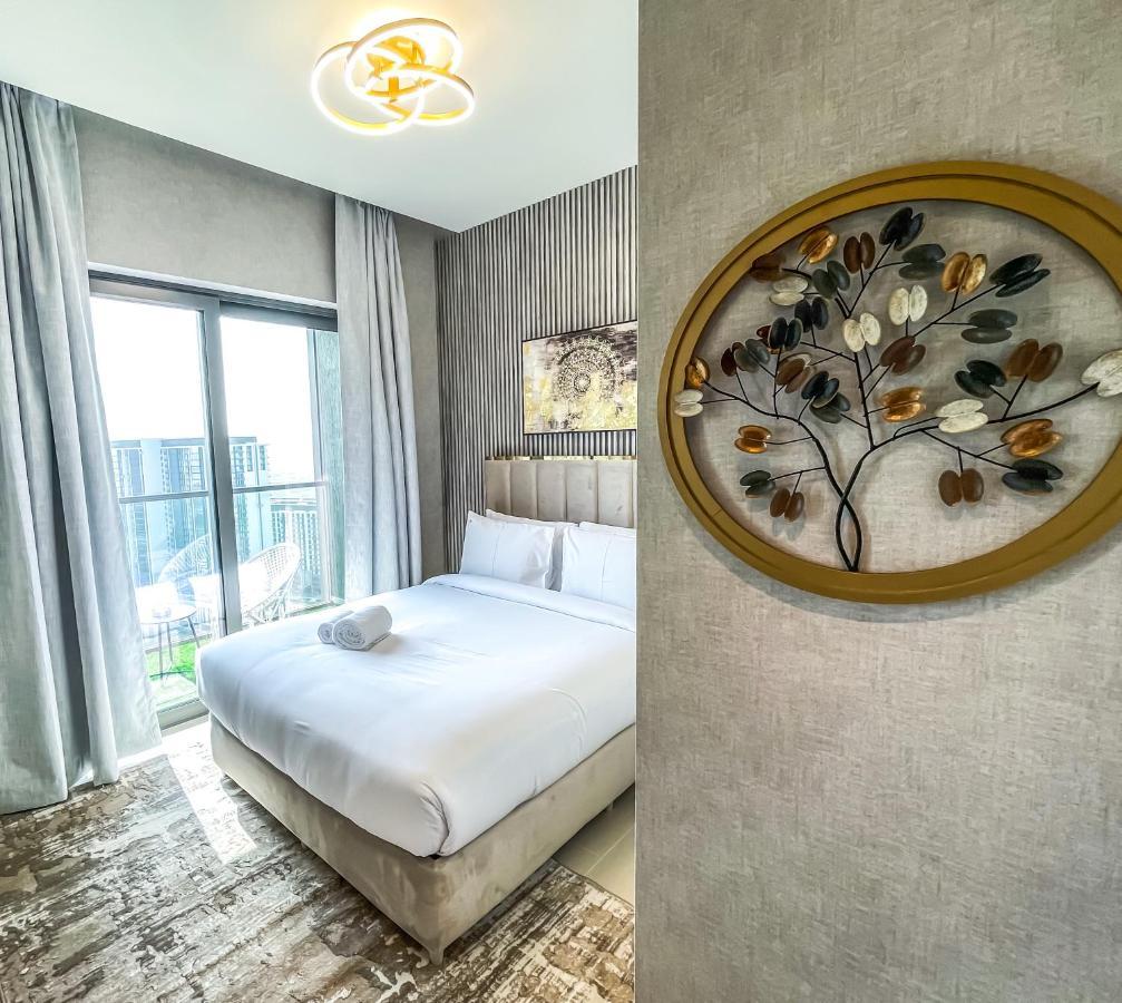 Stay By Latinem Luxury 2Br Holiday Home Cv B2513 Near Burj Khalifa ดูไบ ภายนอก รูปภาพ