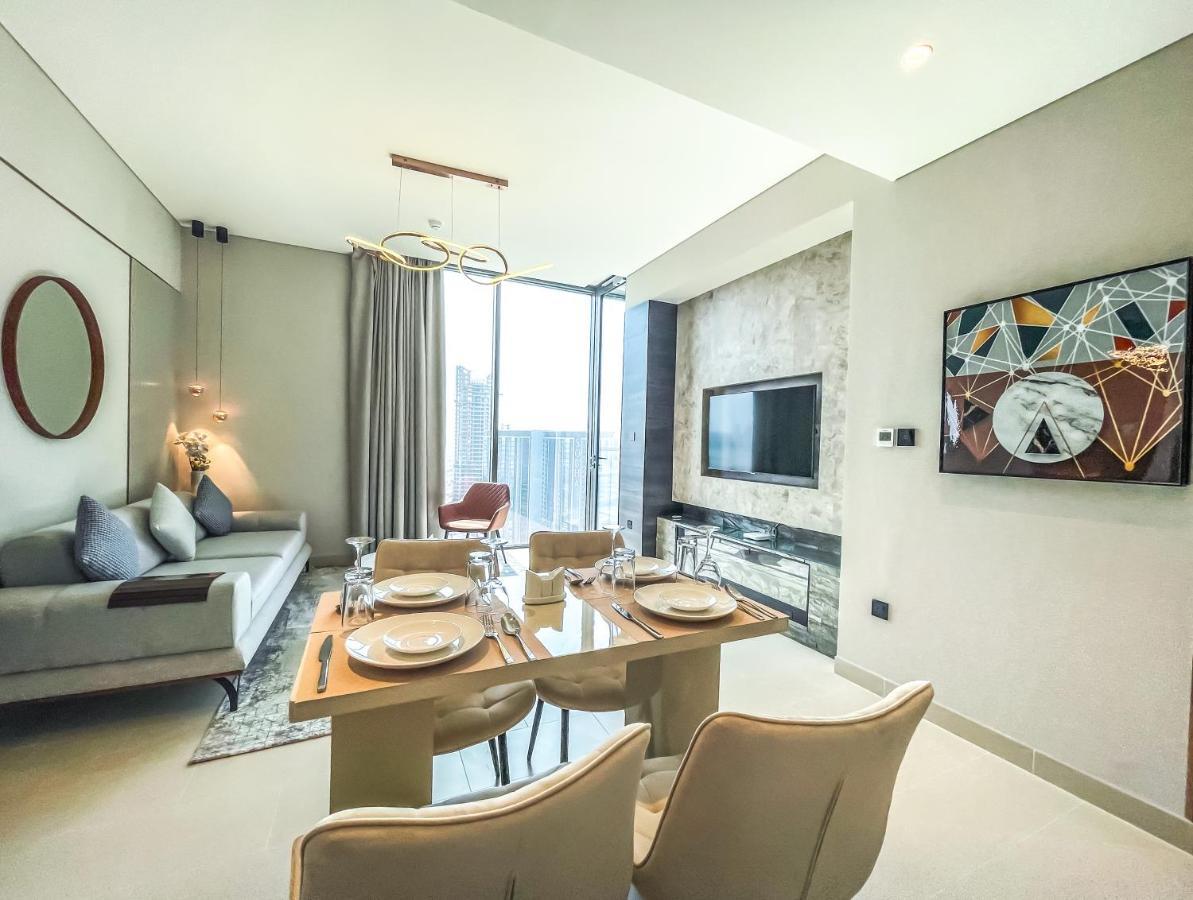 Stay By Latinem Luxury 2Br Holiday Home Cv B2513 Near Burj Khalifa ดูไบ ภายนอก รูปภาพ